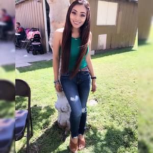 Meet your Posher, Jacquelin